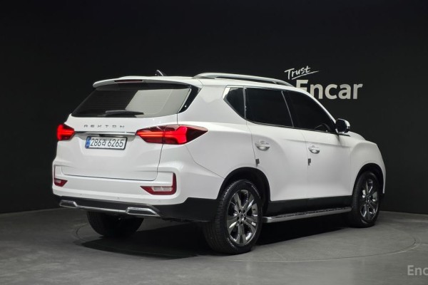 2021 SsangYong Rexton с пробегом 43 978 км