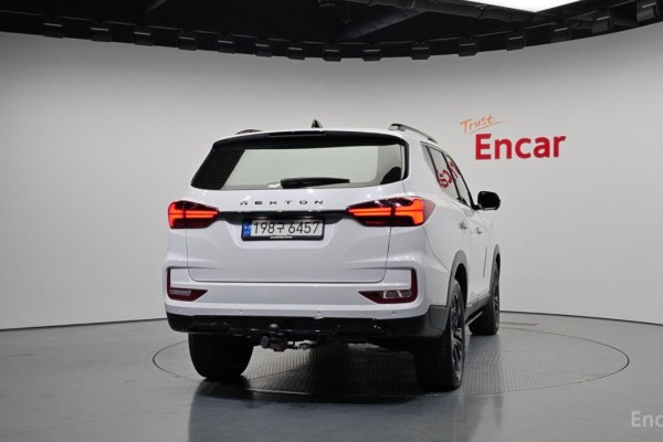 2022 SsangYong Rexton с пробегом 73 375 км