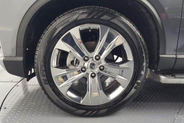 2022 SsangYong Rexton с пробегом 15 210 км