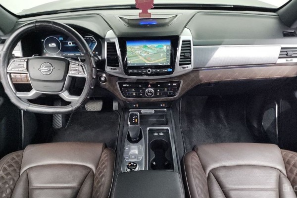 2022 SsangYong Rexton с пробегом 15 210 км