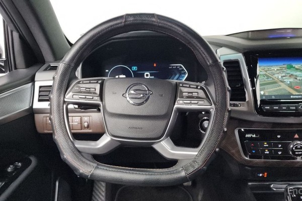 2022 SsangYong Rexton с пробегом 15 210 км