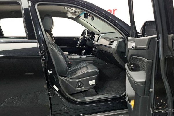 2022 SsangYong Rexton с пробегом 27 968 км