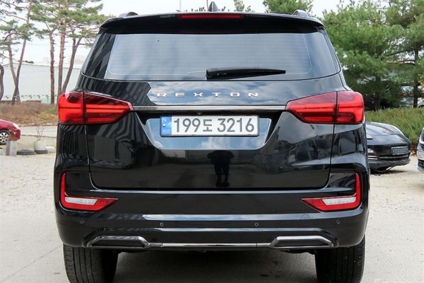 2022 SsangYong Rexton с пробегом 56 993 км