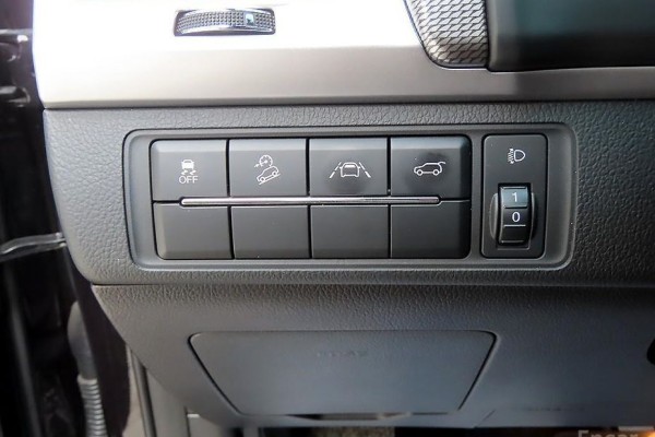 2022 SsangYong Rexton с пробегом 56 993 км