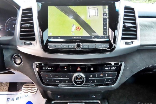 2022 SsangYong Rexton с пробегом 56 993 км