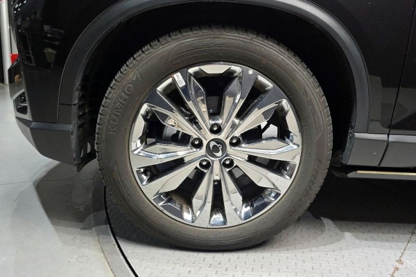 2024 SsangYong Rexton с пробегом 19 742 км