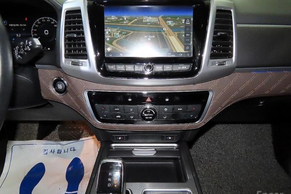 2022 SsangYong Rexton с пробегом 111 759 км