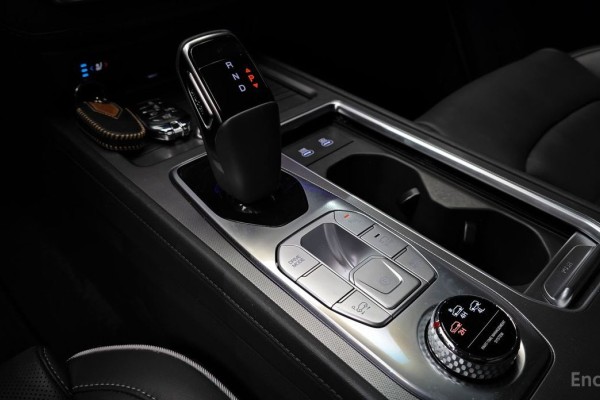 2024 SsangYong Rexton с пробегом 19 742 км