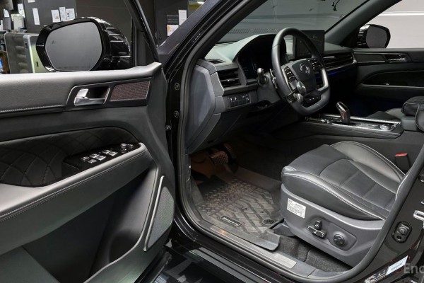 2024 SsangYong Rexton с пробегом 19 742 км