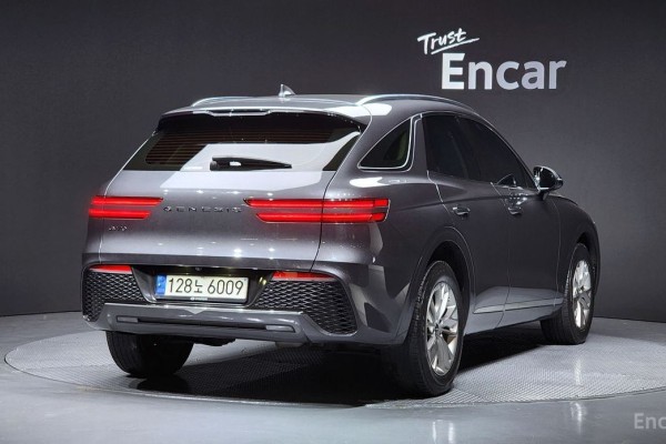 2021 Genesis GV70 с пробегом 98 341 км