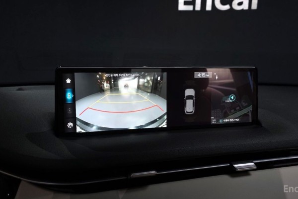 2021 Genesis GV70 с пробегом 68 437 км