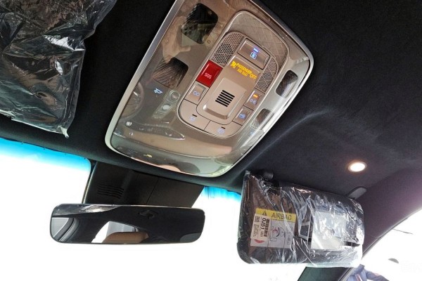 2022 Genesis GV70 с пробегом 31 184 км