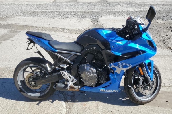2024 Suzuki GSX800, F с пробегом 5 203 км