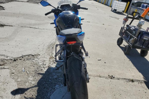 2024 Suzuki GSX800, F с пробегом 5 203 км