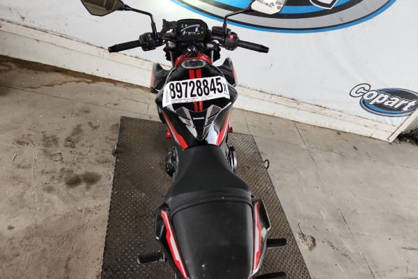 2024 Kawasaki ER650, N с пробегом 16 037 км