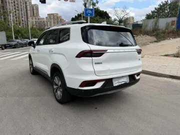 2021 Geely Okavango с пробегом 36 000 км