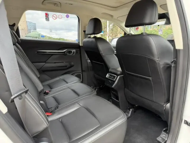 2021 Geely Okavango с пробегом 36 000 км