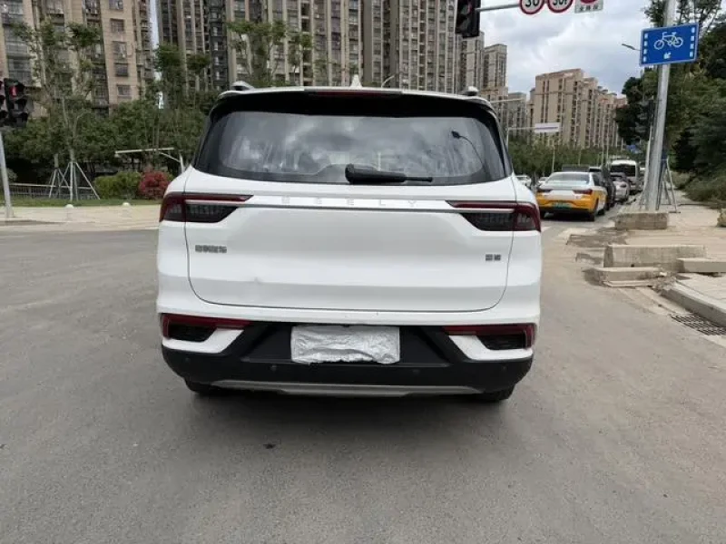 2021 Geely Okavango с пробегом 36 000 км