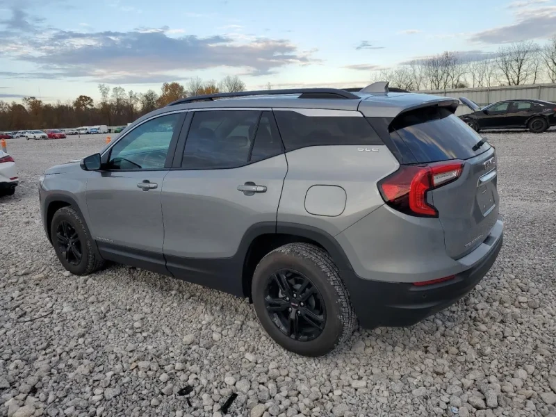 2024 GMC Terrain с пробегом 12 898 км