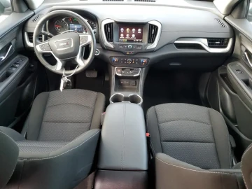 2024 GMC Terrain с пробегом 12 898 км