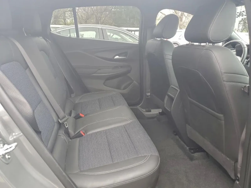 2023 Buick Envista с пробегом 49 777 км
