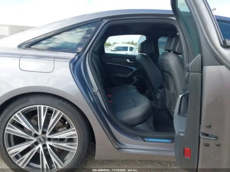 2021 Audi A6 с пробегом 45 518 миль