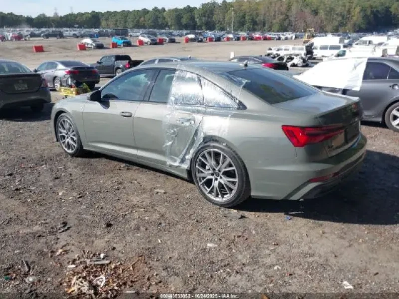 2022 Audi A6 с пробегом 10 192 миль