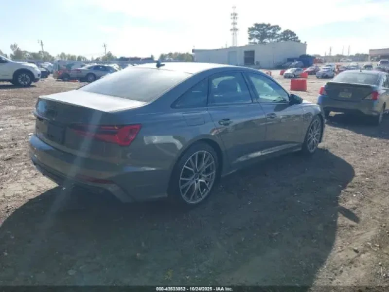 2022 Audi A6 с пробегом 10 192 миль
