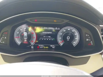 2022 Audi A6 с пробегом 10 192 миль