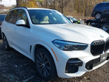 2022 BMW X5 с пробегом 40 000 миль