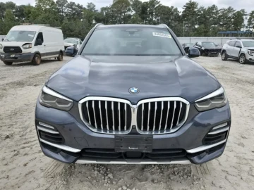 2021 BMW X5 с пробегом 129 000 миль