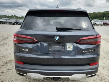 2021 BMW X5 с пробегом 129 000 миль