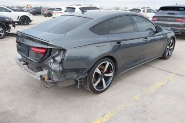 2022 Audi A5 с пробегом 28 674 км