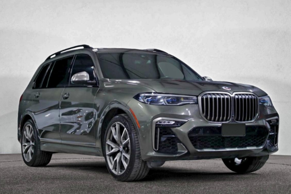 2022 BMW X7 с пробегом 83 000 миль
