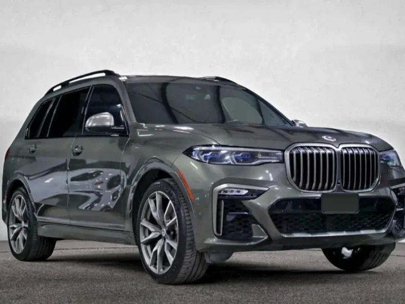 2022 BMW X7 с пробегом 83 000 миль