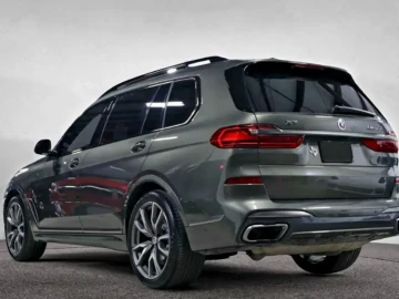 2022 BMW X7 с пробегом 83 000 миль