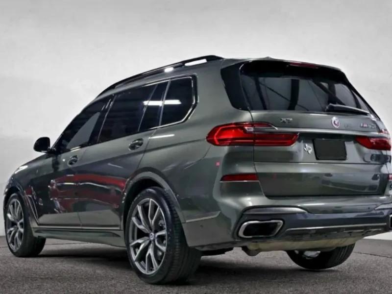 2022 BMW X7 с пробегом 83 000 миль