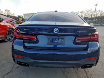 2022 BMW M5 с пробегом 29 000 миль
