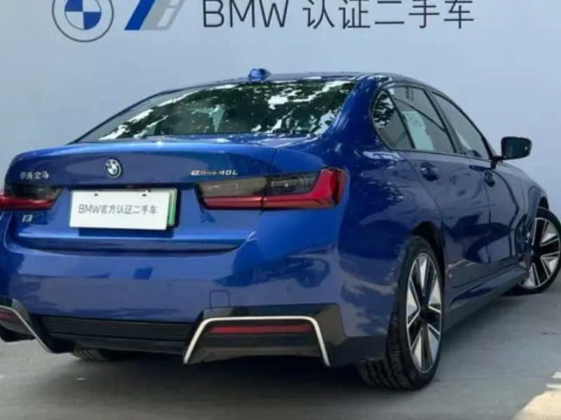 2022 BMW i3 с пробегом 34 000 км