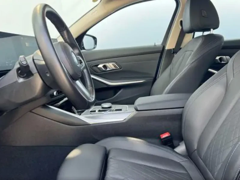2022 BMW i3 с пробегом 34 000 км