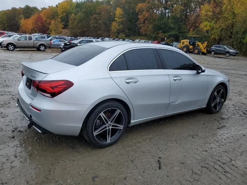 2021 Mercedes-Benz A-Класс с пробегом 90 598 км