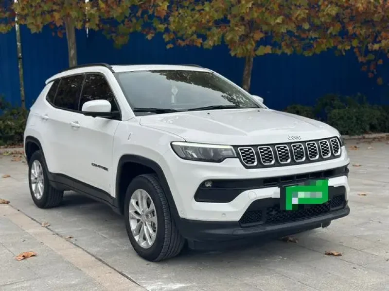 2022 Jeep Compass с пробегом 19 000 км