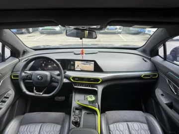 2022 Changan UNI-T с пробегом 33 000 км