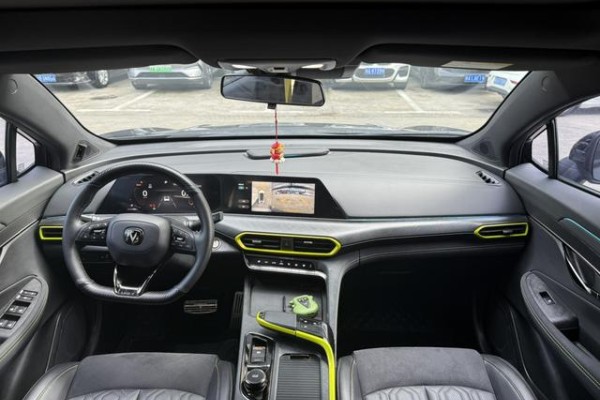 2022 Changan UNI-T с пробегом 33 000 км