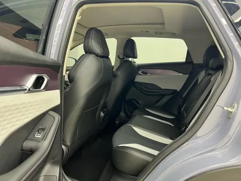 2022 Geely Binyue с пробегом 21 000 км