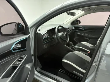 2022 Jetta VS5 с пробегом 31 000 км