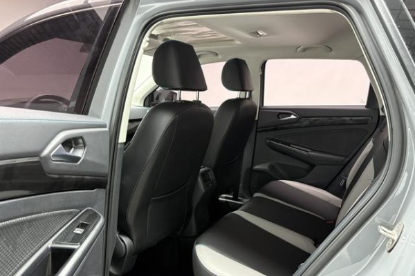 2022 Jetta VS5 с пробегом 31 000 км