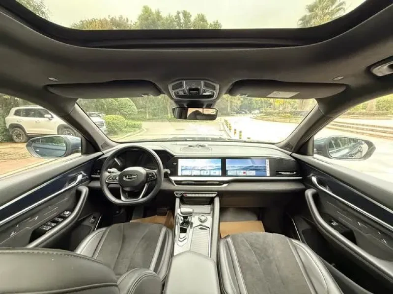 2022 Geely Xingyue L с пробегом 101 000 км