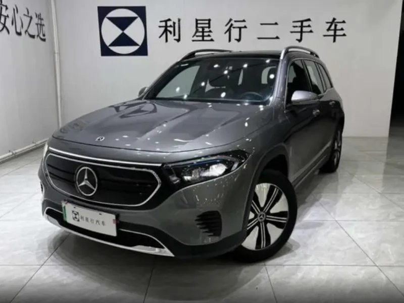 2024 Mercedes-Benz EQB с пробегом 55 000 км