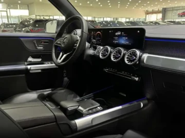 2024 Mercedes-Benz EQB с пробегом 55 000 км